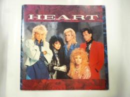 【コンサート ツアー パンフ】 HEART　FROM ALIVE　1986　音楽震源地　ハート 日本公演