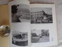 伊東百年 : 写真集