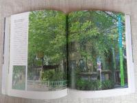 雑木ガーデンのやさしい時間 = Gardening Guide book How to create beautiful garden of trees of nature : 樹木&下草ガイド付き
