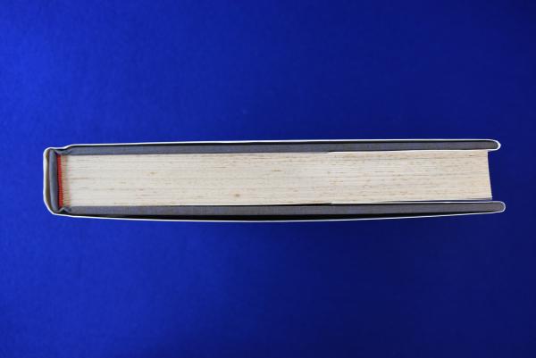 The history of beads : from 30,000 B.C. to the present ビーズの