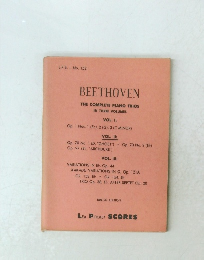 BEETHOVEN　THE COMPLETE PIANO TRIOS　IN THESE VOLUMES