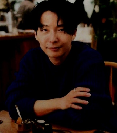 YELLOW　MAGAZINE　ISSUE　5