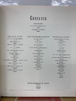 THE THIRTIES IN VOGUE