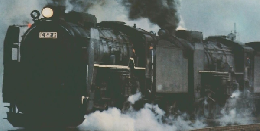 栄光への 蒸気機関車