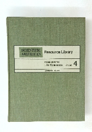 SCIENTIFIC　AMERICAN　Resource Library　READINGS IN THE Life Sciences VOLUME 4