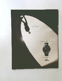 Time travels the world.　ARCEAU LE TEMPS VOYAGEUR TIME, AN HERMES OBJECT.