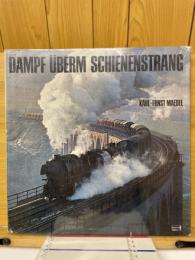 DAMPF UBERM SCHIENENSTRANG