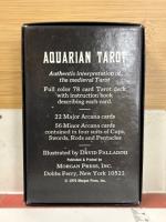 タロットカード　AQUARIAN TAROT