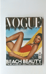 VOGUE　6月号