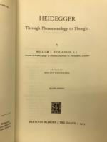Heidegger : through phenomenology to thought