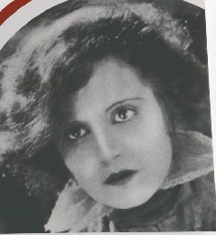 ELISABETH　BERGNER　IN　DONNNA　JUANA