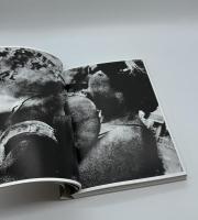 『署名入』借りた場所、借りた時間　Borrowed place, borrowed time