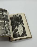劇写と偽ルポルタージュ　荒木経惟写真全集12
