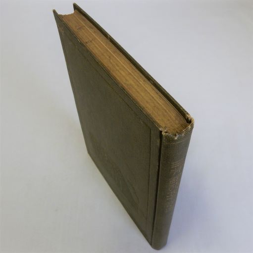 大人も着やすいシンプルファッション 三井銀行五十年史(小林忠太郎) / 古本、中古本、古 / 瑞弘堂書店 和書