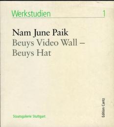 
artecontemporanea.com


 
 Nam June Paik. Beuys Video Wall-Beuys Hat 