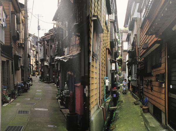 新日本の路地裏 写真 佐藤秀明 古本 中古本 古書籍の通販は 日本の古本屋 日本の古本屋