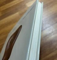 現代の家具シリーズ4　ガウディの家具とデザイン