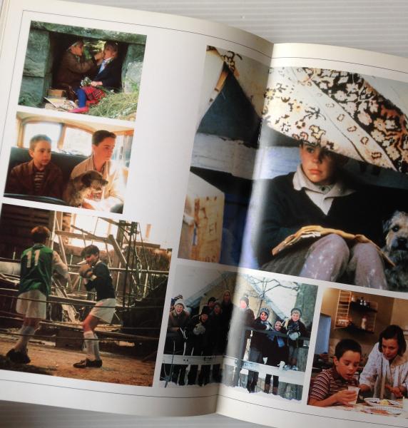 映画パンフレット 「マイライフ・アズ・ア・ドッグ」 / 古本、中古本