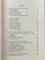 Die Inszenierung der Harmonie: Erziehung und Gesellschaft in Japan.
