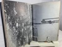 まずたしからしさの世界をすてろ : 写真と言語の思想