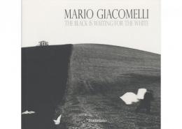 Mario Giacomelli: The Black is Waiting for the White [マリオ・ジャコメッリ写真集]