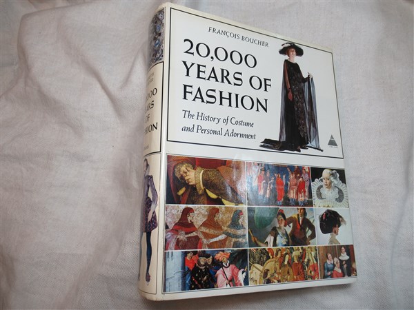 20,000 Years of Fashion: The History of Costume and Personal
