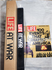 LIFE AT WAR （ライフ戦争写真集 日本語版）　/　付録「LIFE Bicentennial Issue "The 100 events that shaped America"」(英文)付き