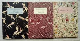 Ｔｈｅ　Ｖｉｃｔｏｒｉａ　＆　Ａｌｂｅｒｔ　ｃｏｌｏｕｒ　ｂｏｏｋｓ　３冊一括（Ｒｏｃｏｃｏ　Ｓｉｌｋｓ、Novelty Fabrics、Thirties Floral Fabrics）