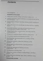 《[英書]》 Functions of American English Student's book: Communication Activities for the Classroom  カセットテープ１本付き）  //目次、ページ見本の画あり//
