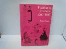 Fashion in Costume: 1200-1980　【Google 翻訳　衣装のファッション: 1200-1980】
　
