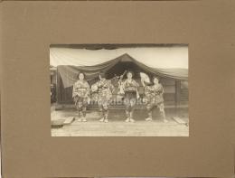 【古写真】御即位大典 小千谷料理組合奉祝仁和加ニ参加セシ魚沼館連中