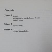 An Ethnographic Bibliography of New Guinea　　Volume 1・2・3　　【3冊】