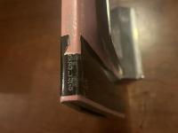 慈悲心鳥がバサバサと骨の羽を拡げてくる