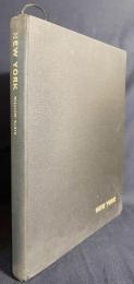 【英語・フランス語洋書 / サイン入り / オリジナル版付録の冊子付き】 ウィリアム・クラインによるニューヨーク写真集 『Life is good & good for you in New York : trance witness revels』