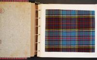 【実物裂299枚入】スコットランドのクラン・タータン 生地見本帖 全4巻揃『Clan & Tartans of Scotland』 
