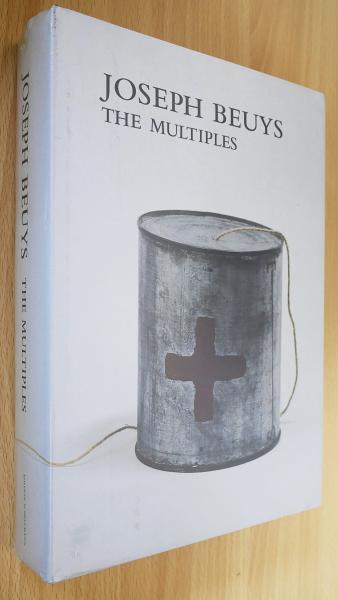 JOSEPH BEUYS DIE MULTIPLES・洋書・大型本 洋書 Joseph Beuys : the multiples : catalogue raisonné of
