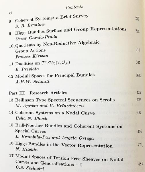 英語数学洋書 Moduli spaces and Vector bundles【モジュライ