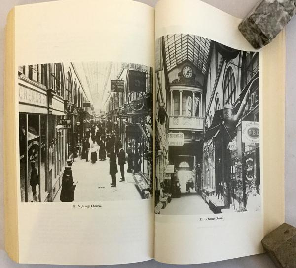 フランス語洋書 パリ 19世紀の首都 パサージュ論 Paris Capitale Du Xixe Siecle Le Livre Des Passages ヴァルター ベンヤミン著 Walter Benjamin ヴァルター ベンヤミン Traduit De L Allemand Par Jean Lacoste D Apres L Edition Originale Etablie
