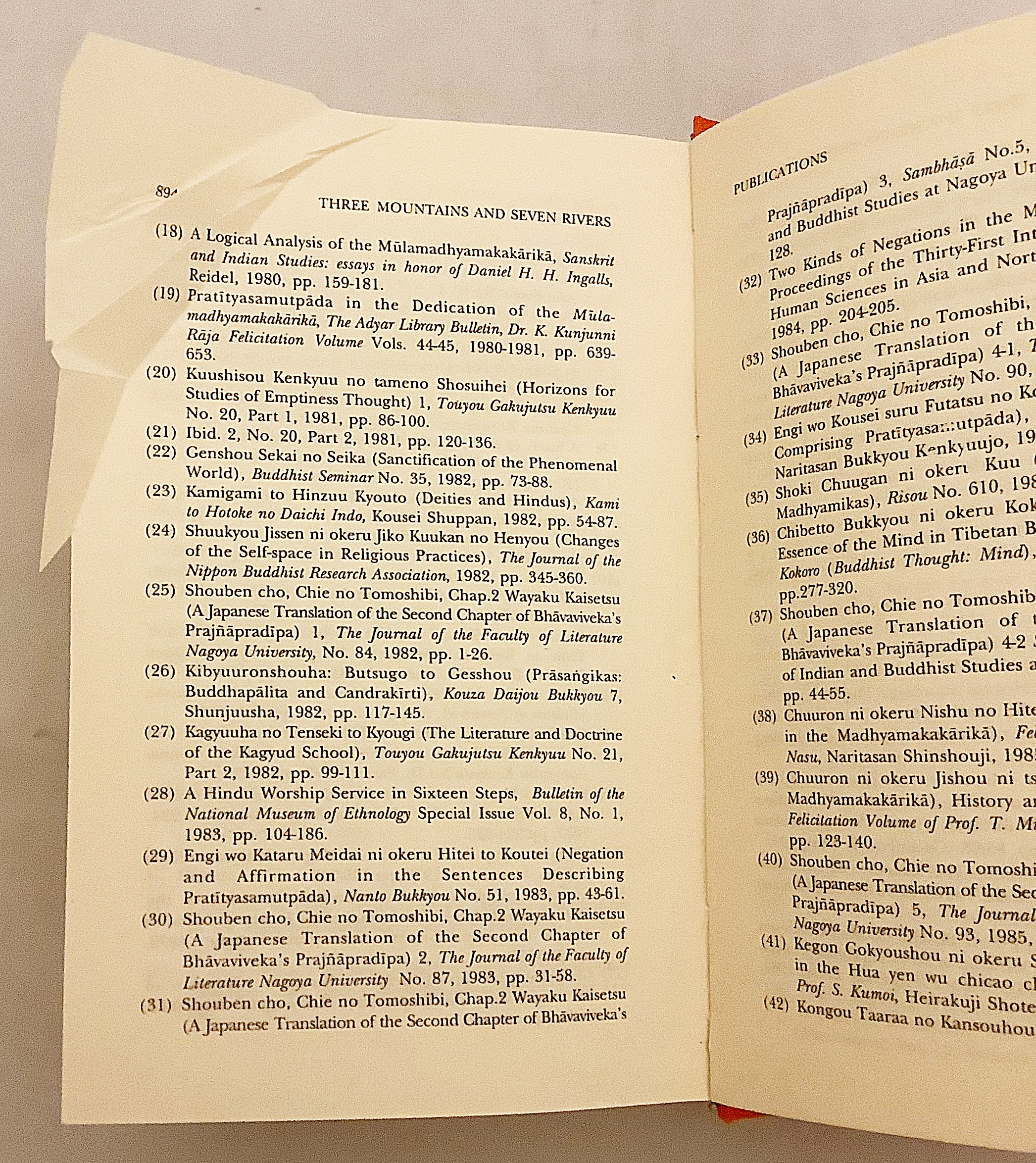英語洋書 三つの山と七つの川 立川武蔵教授退職記念 Three Mountains And Seven Rivers Prof Musashi Tachikawa S Felicitation Volume Edited By Shoun Hino 日野紹運 Toshihiro Wada 和田壽弘 古本 中古本 古書籍の通販は 日本の古本屋 日本の 英語洋書 三つの山と七つの川 立川武蔵教授退職記念 Three Mountains And Seven Rivers Prof Musashi Tachikawa S Felicitation Volume Edited By Shoun Hino 日野紹運 Toshihiro Wada 和田壽弘 古本 中古本 古書籍の通販は 日本の古本屋 日本の