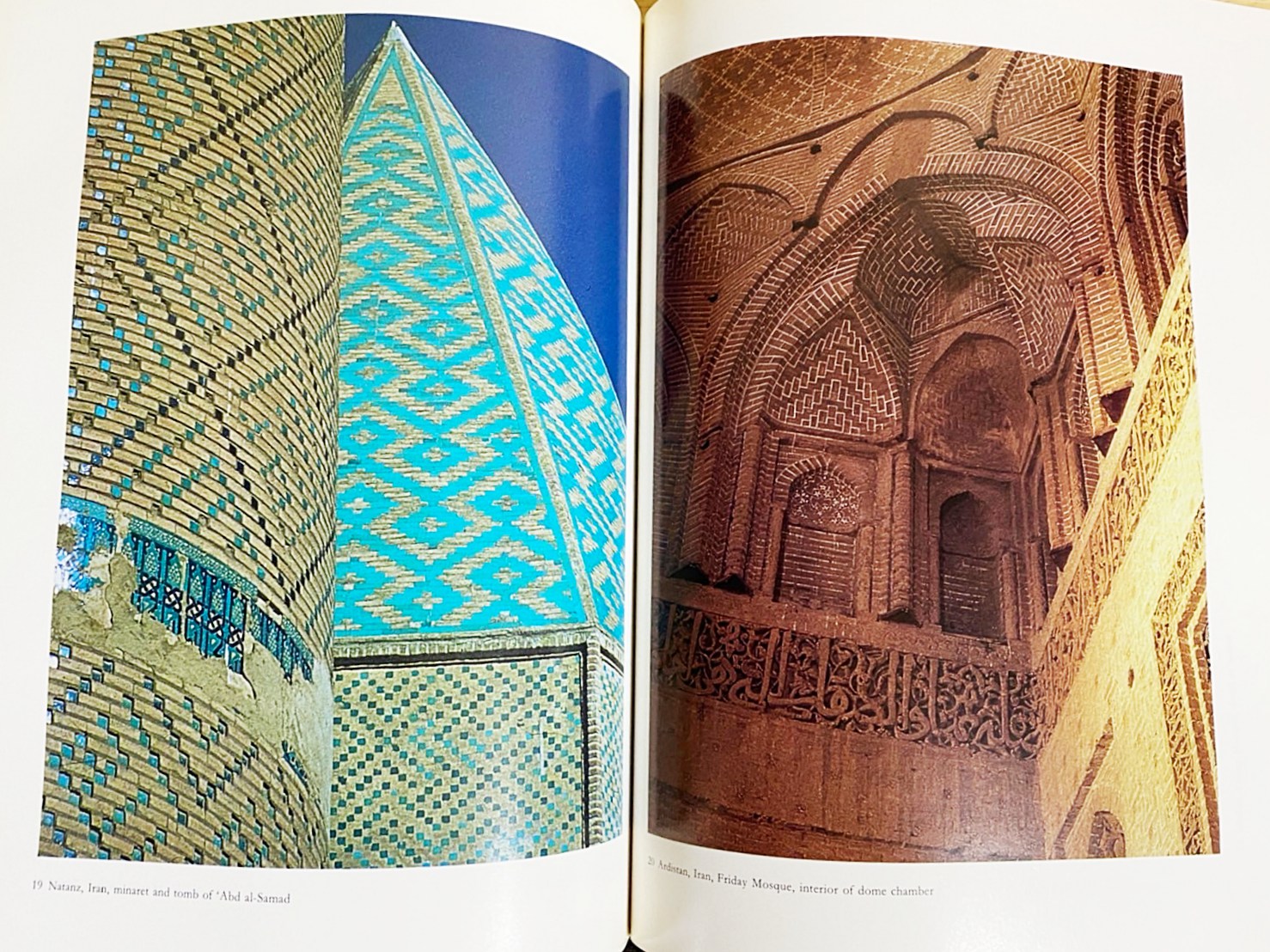 英語洋書 イスラーム建築：様式, 機能, 意義 【Islamic