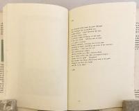 【英語洋書】 アドリエンヌ・リッチ詩集「困難な世界の地図」 『An atlas of the difficult world : poems, 1988-1991』