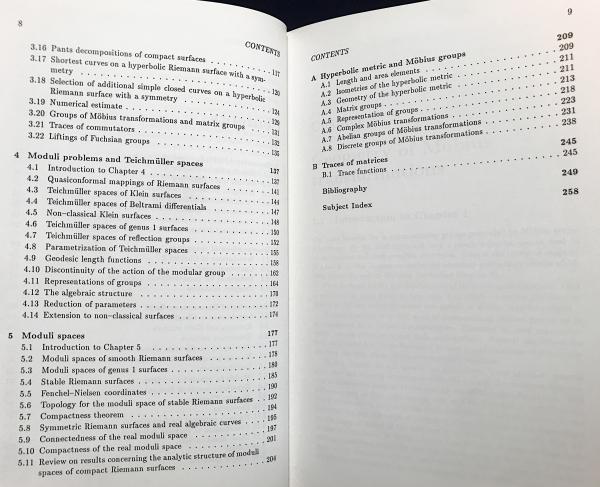英語数学洋書 リーマン面とタイヒミュラー空間の幾何学