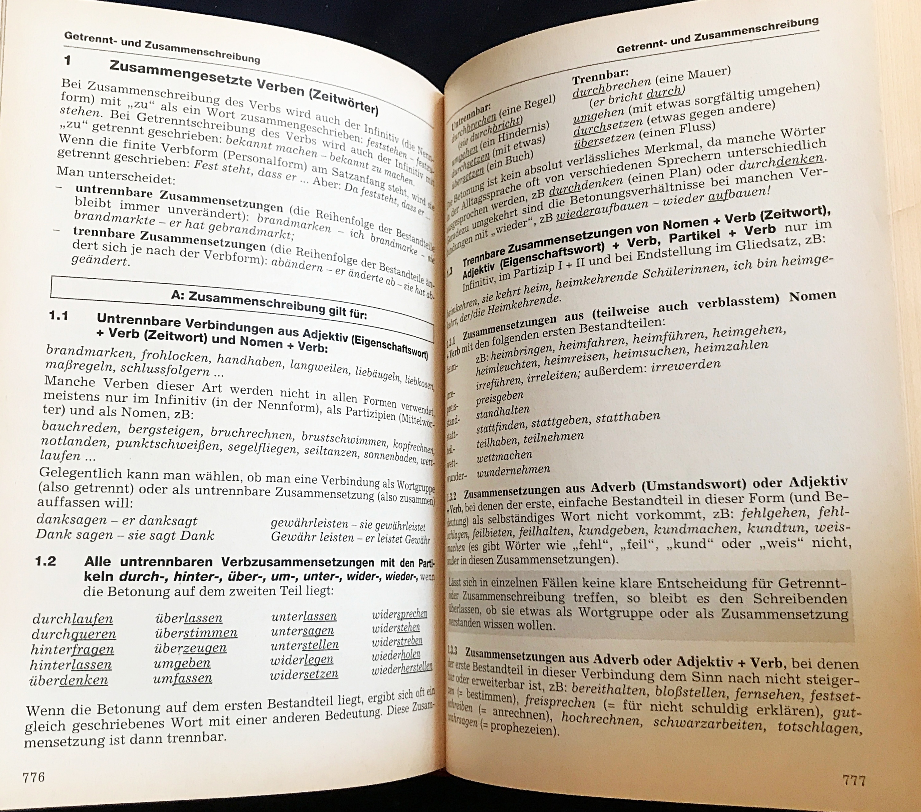 独語洋書 ドイツ語-オーストリア語辞典【Österreichisches Wörterbuch