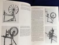 英語洋書 カナダ東部における初期の手織物 【Keep Me Warm One Night: Early Handweaving in Eastern Canada】