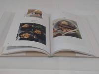 美濃吉　京料理の装い