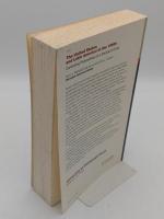 The United States and Latin America in the 1980s: Contending Perspectives on a Decade of Crisis (Pitt Latin American Studies)(英)