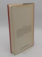 Hawthorne's Divided Loyalties: England and American in His Works(英)