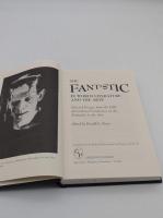 The Fantastic in World Literature and Arts: Selected Essays from the Fifth International Conference on the Fantastic in the Arts (Contributions to the Study of Science Fiction & Fantasy) (英)