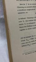 【数学洋書】CHARACTERISTIC CASSES