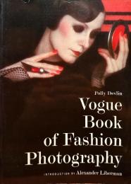Vogue Book of Fashion Photography: The First Sixty Years1979